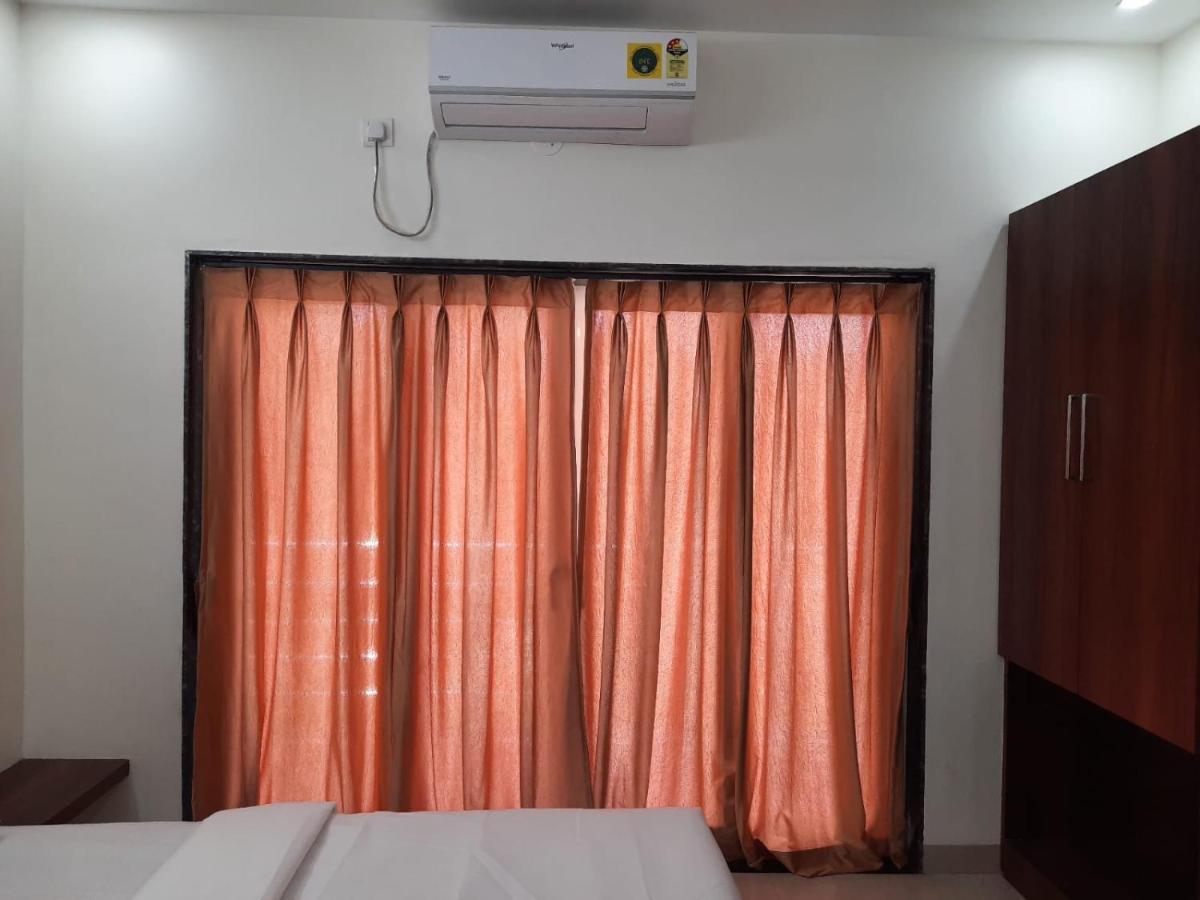 Raapan Beach Resort Mālvan Eksteriør billede