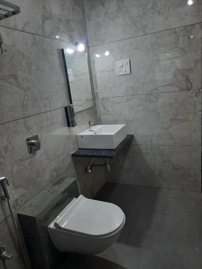Raapan Beach Resort Mālvan Eksteriør billede